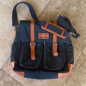 JOHNSON and MURPHY leather and canvas, satchel, navy and brown very good cond
